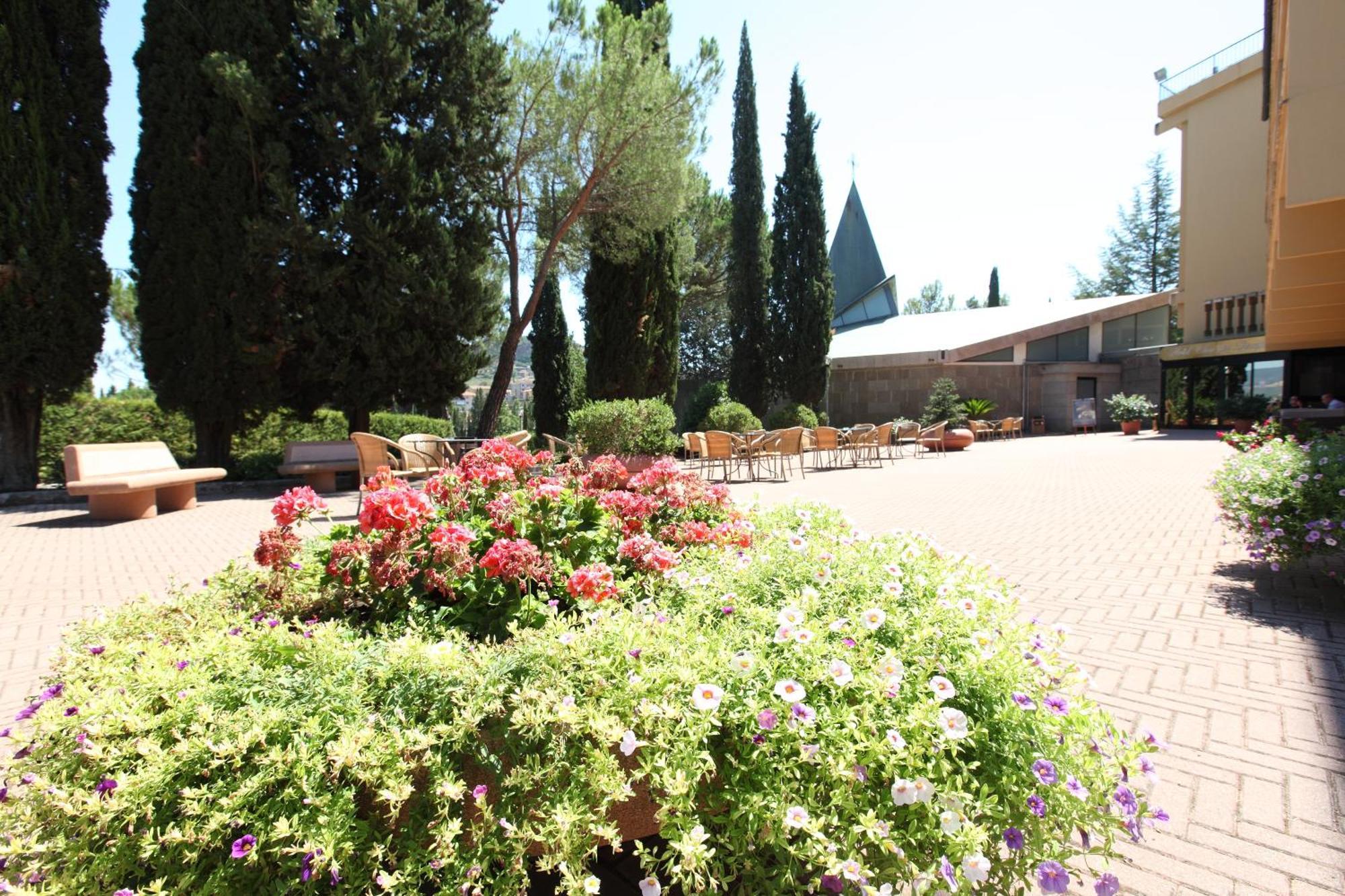 Hotel Oasi Dei Discepoli Orvieto Exterior foto